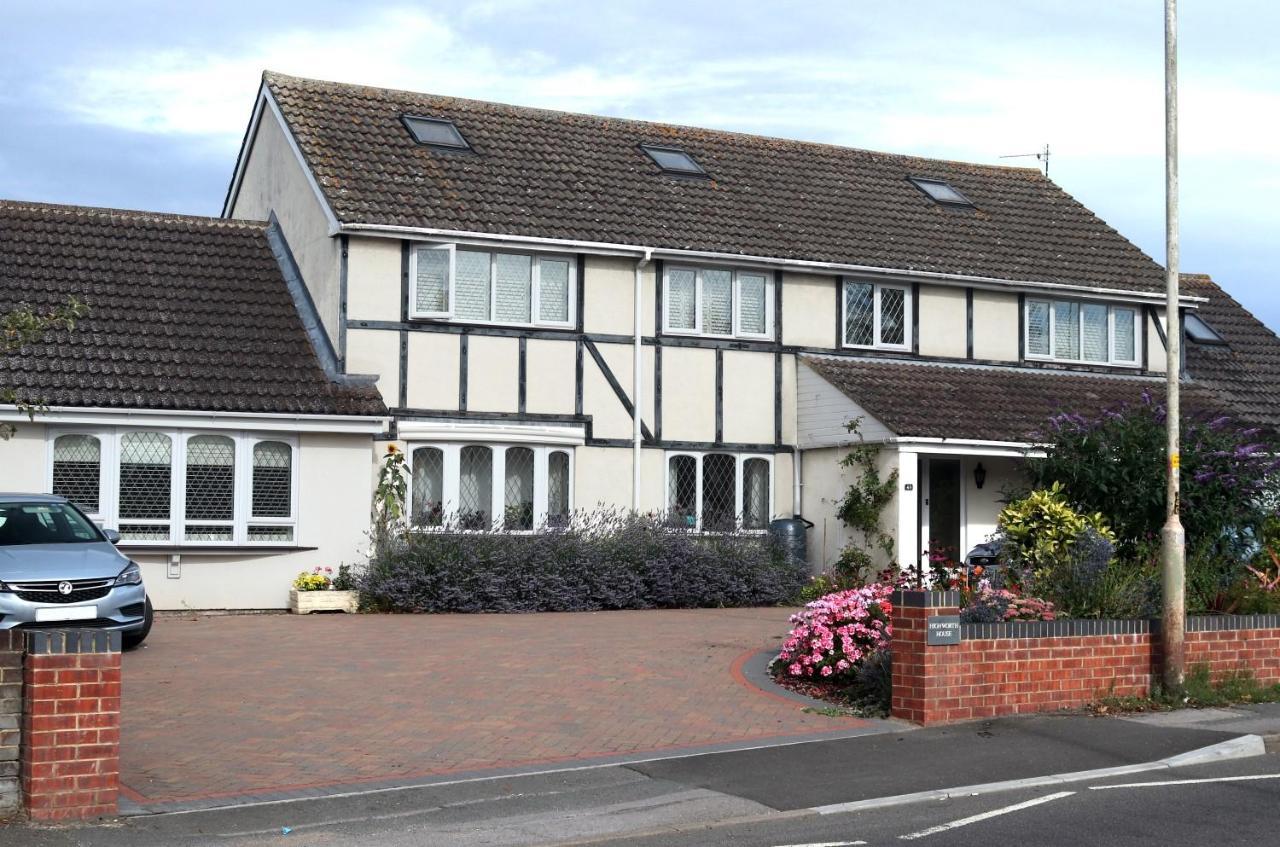 스윈던 Highworth House B&B 외부 사진